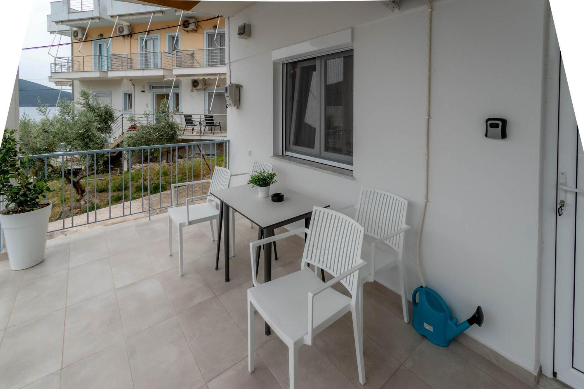 Pteleo Apartments Птелеос Экстерьер фото