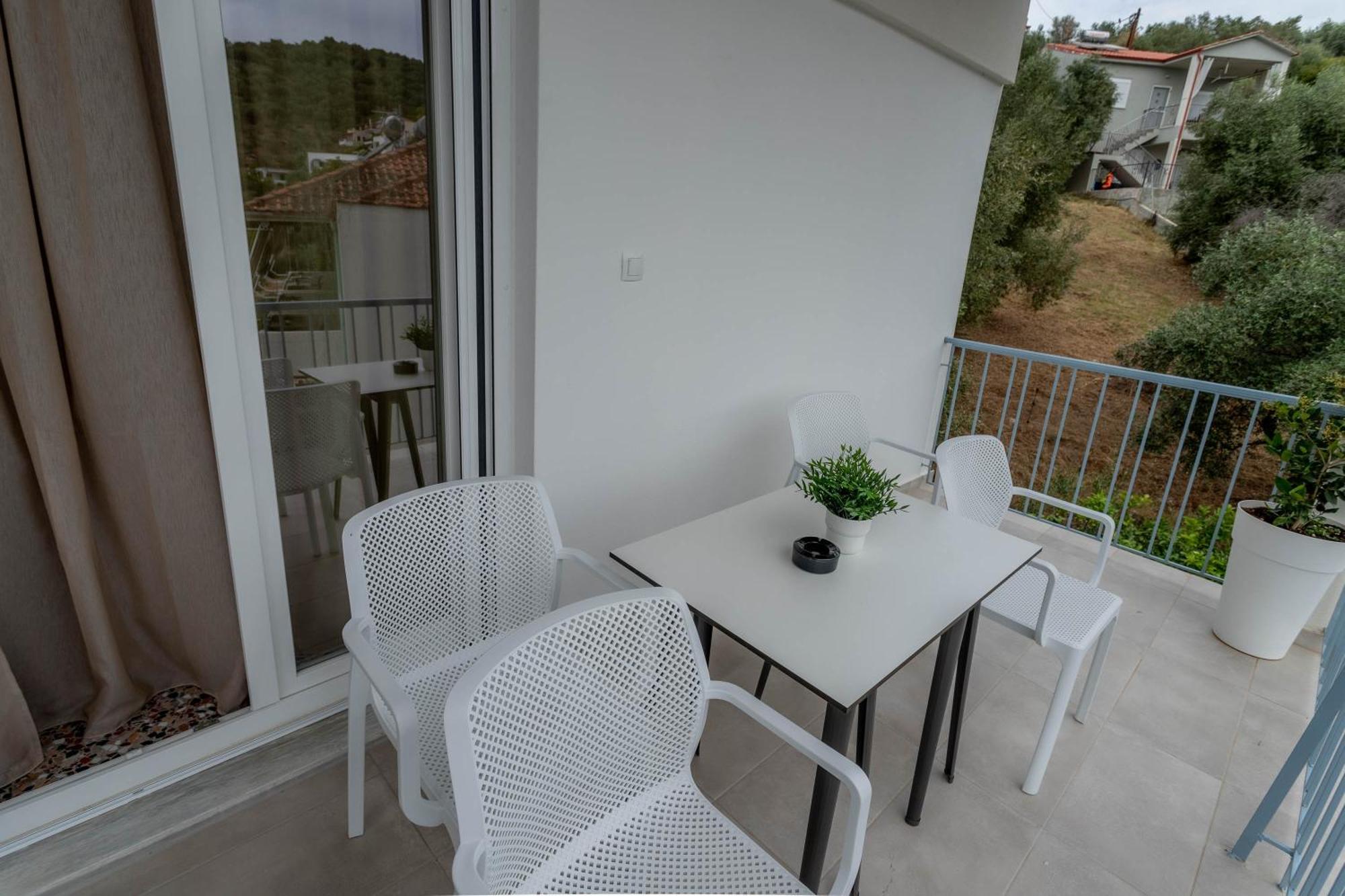 Pteleo Apartments Птелеос Экстерьер фото