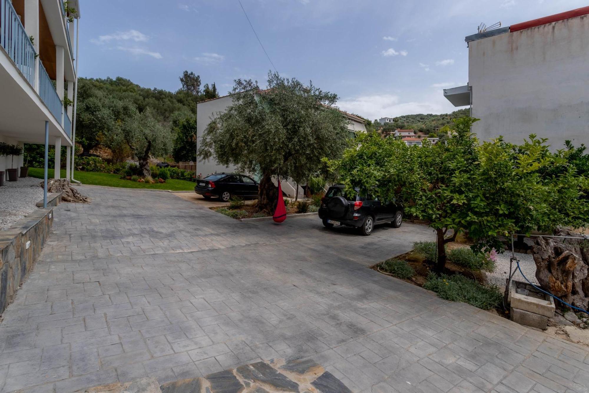 Pteleo Apartments Птелеос Экстерьер фото