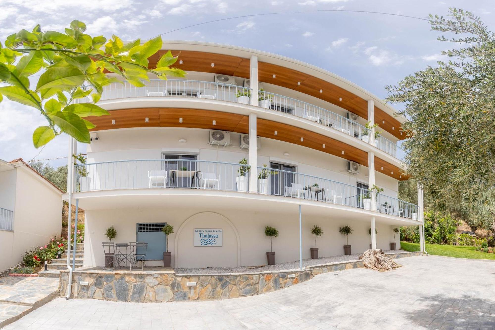 Pteleo Apartments Птелеос Экстерьер фото